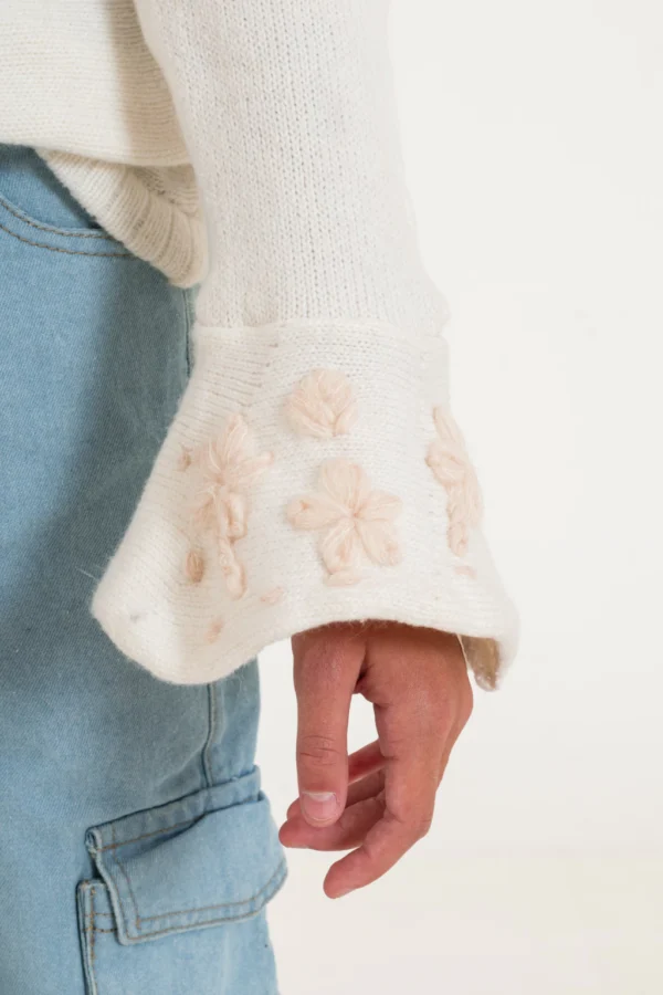 Sweater tejido con las mangas bordadas Fabia - Imagen 2