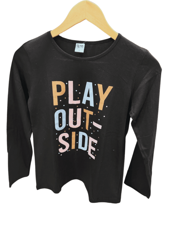 Remera play outside mangas largas