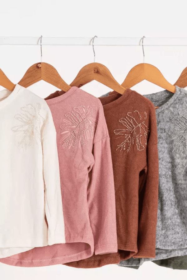 Sweater EMA Bordado Hombro - Imagen 3