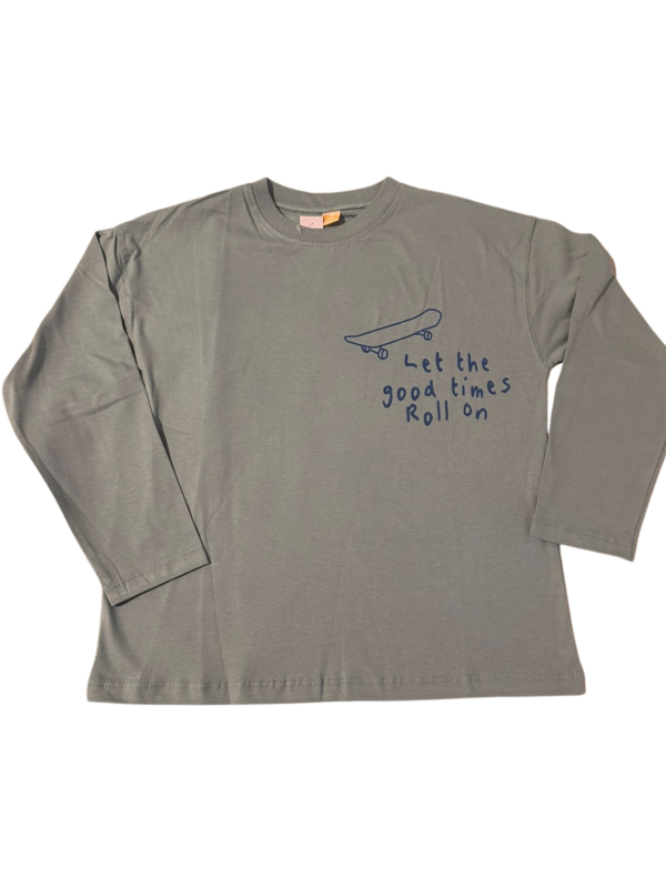 Remera Roll on mangas largas