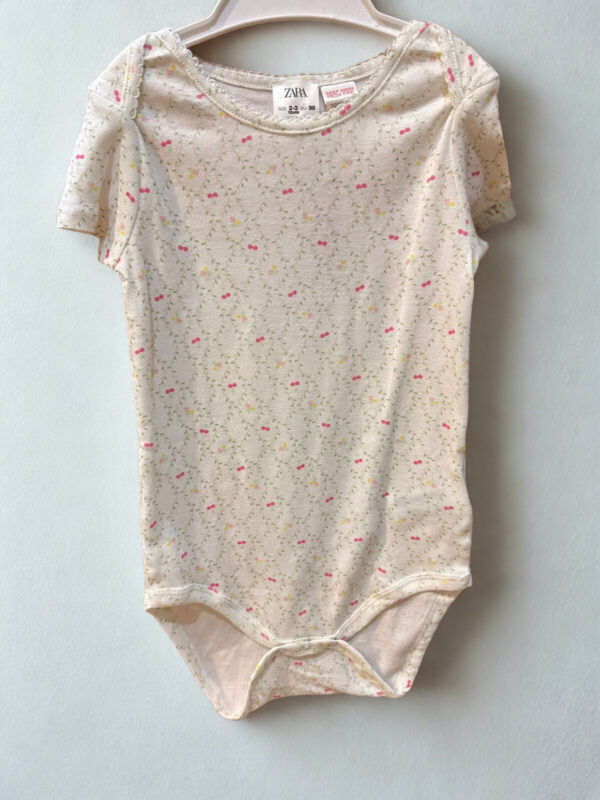 Body Guirnaldas Zara manga corta