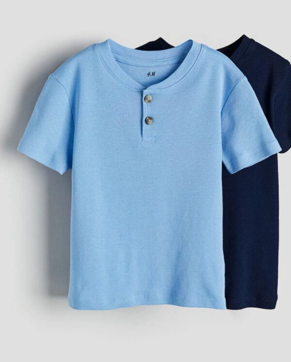 Remera 2 Botones Celeste H&M MANGA CORTA