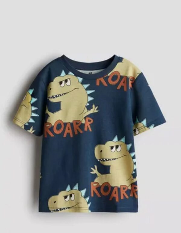 Remera Roarrr H&M MANGA CORTA