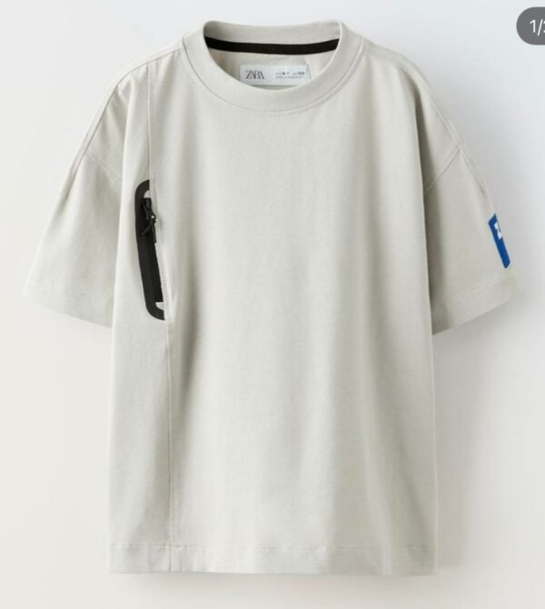 Remera Cierre Oversize Zara