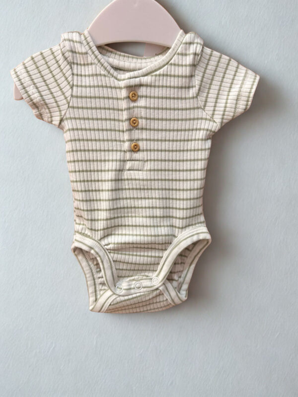Body Kenia manga corta RN H&M